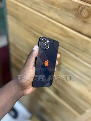 Apple iPhone 13 128 GB Black