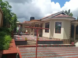 5bdrm House in Kimara Temboni, Kinondoni for sale