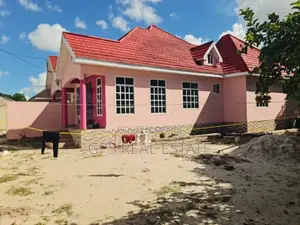 5bdrm House in Kigamboni Chekechea for sale