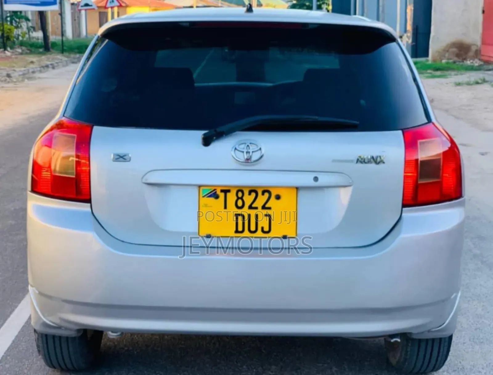 Toyota Corolla RunX 2006 Silver
