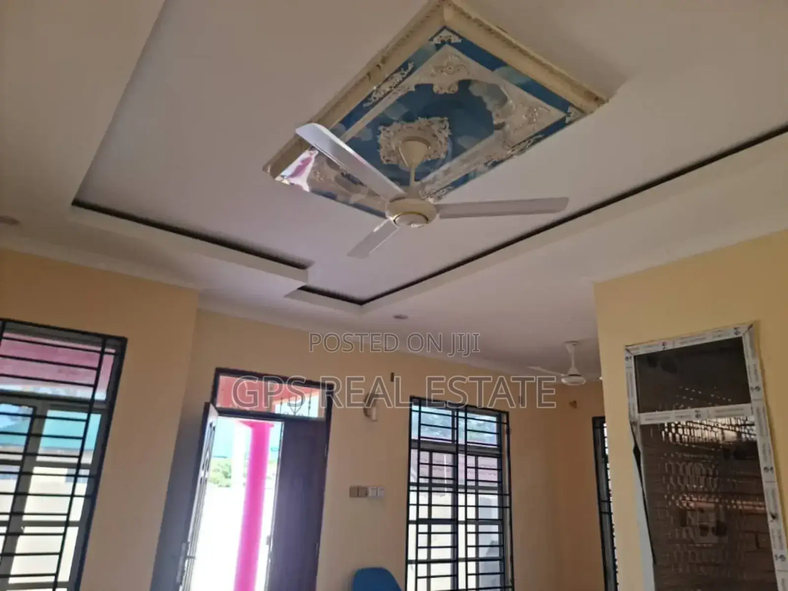 5bdrm House in Kigamboni Chekechea for sale