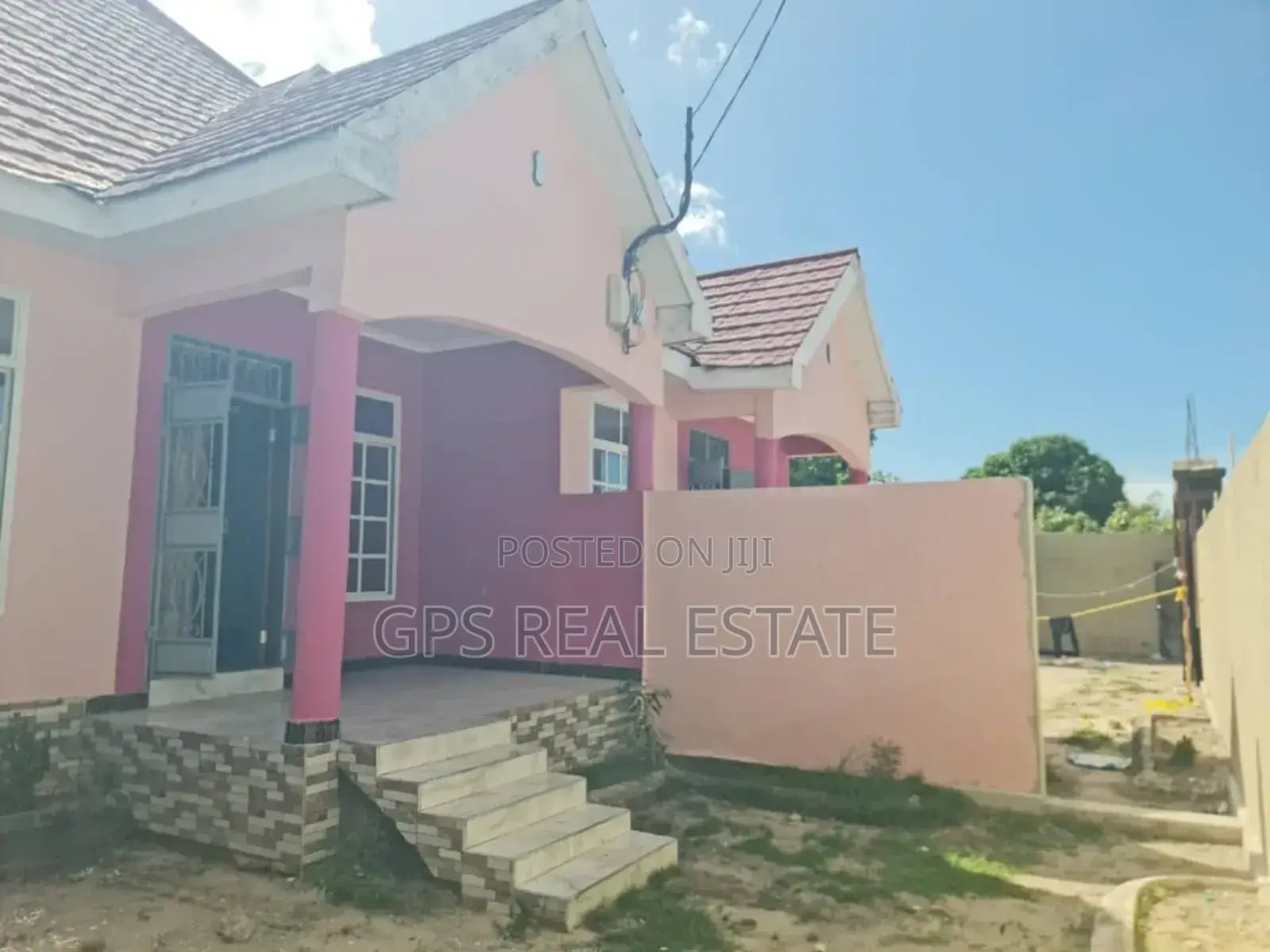5bdrm House in Kigamboni Chekechea for sale