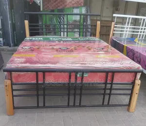 Kitanda Kizuri 5x6 Culture Na Godoro Ya Tanfoam Arusha