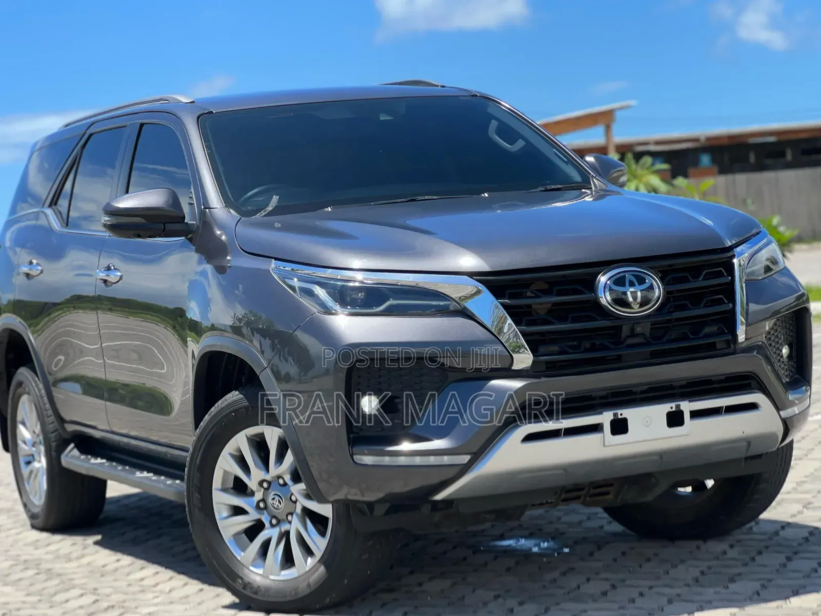 Toyota Fortuner 2022 Gray