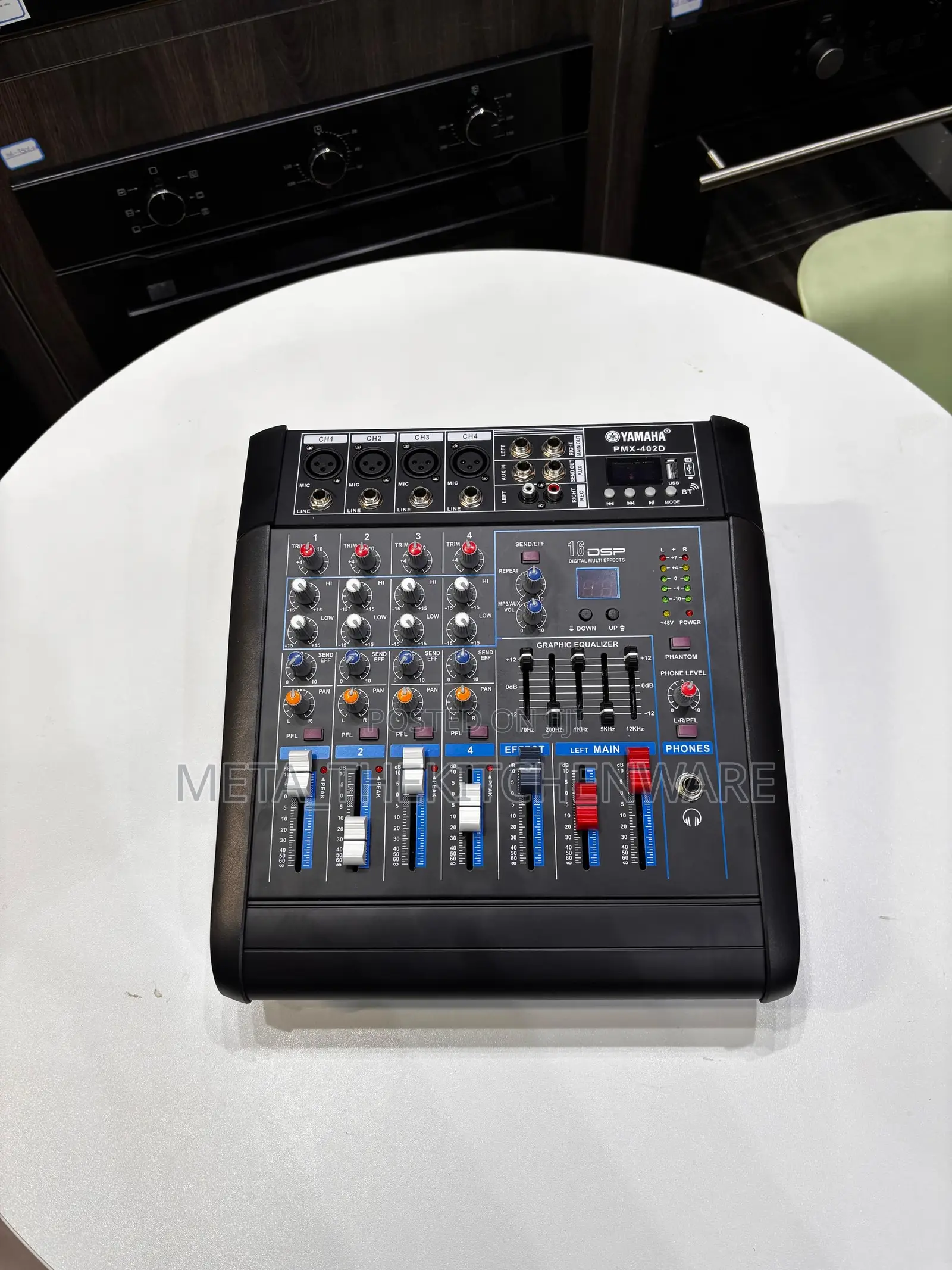 Yamaha Power Mixer PMX-402du