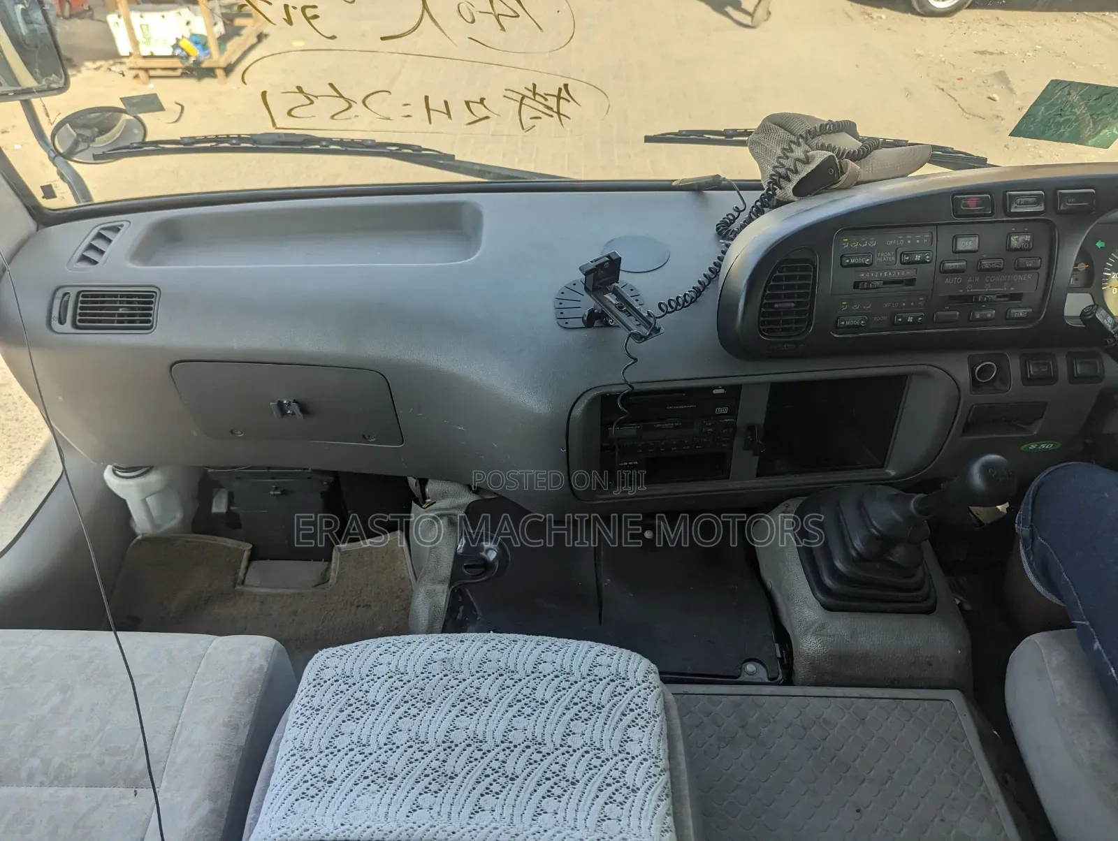 Toyota Coaster 2003 Gold