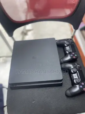 Ps4 Slim With Games