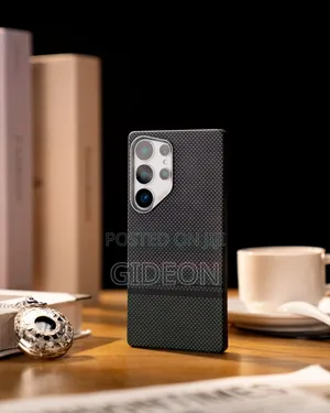 Samsung S25/S24 Ultra Cover/Case/Kava / Protector