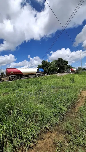 10 Hector It Look at Tarmac Morogoro Road