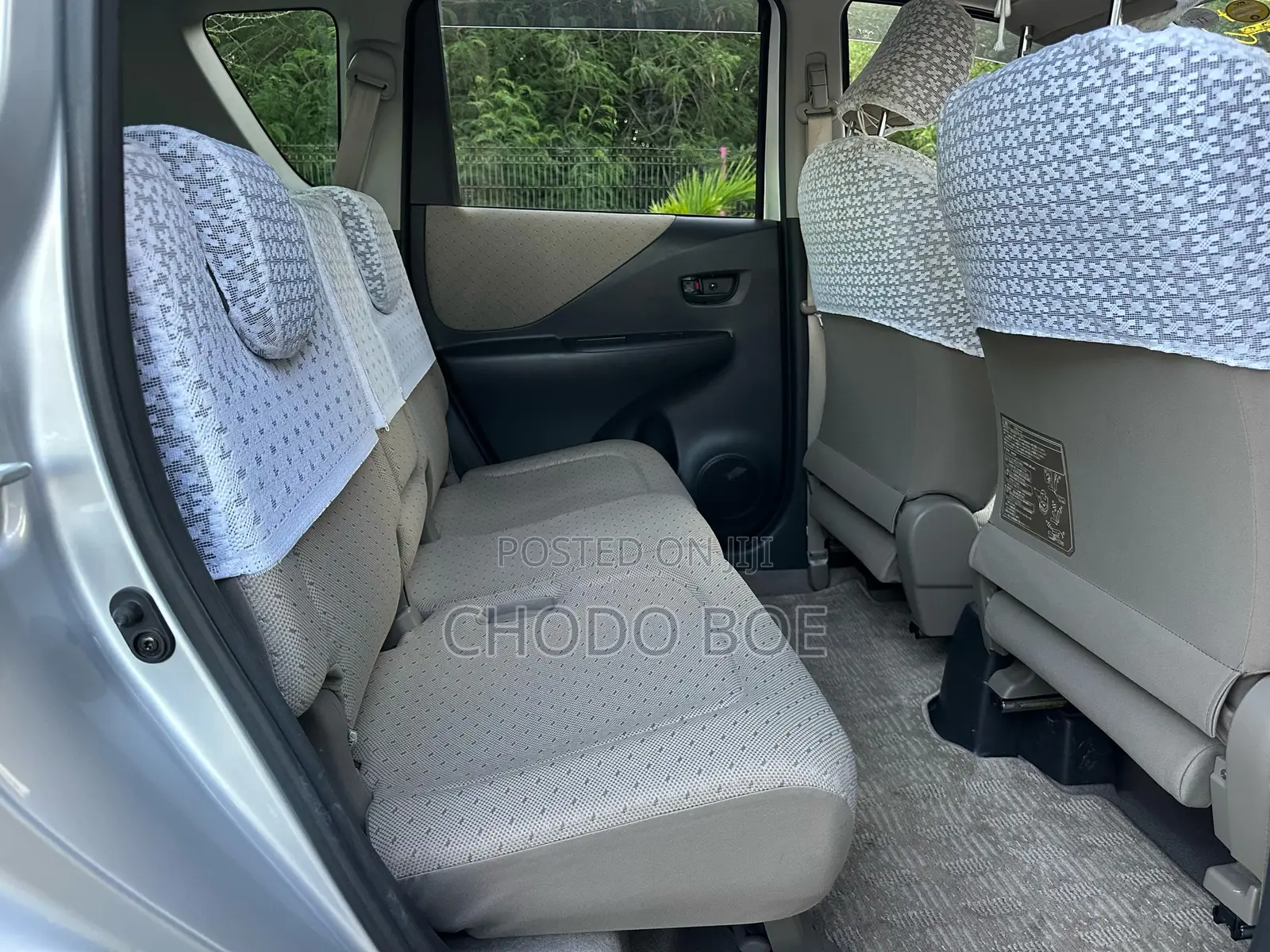 Toyota Ractis 2005 Silver
