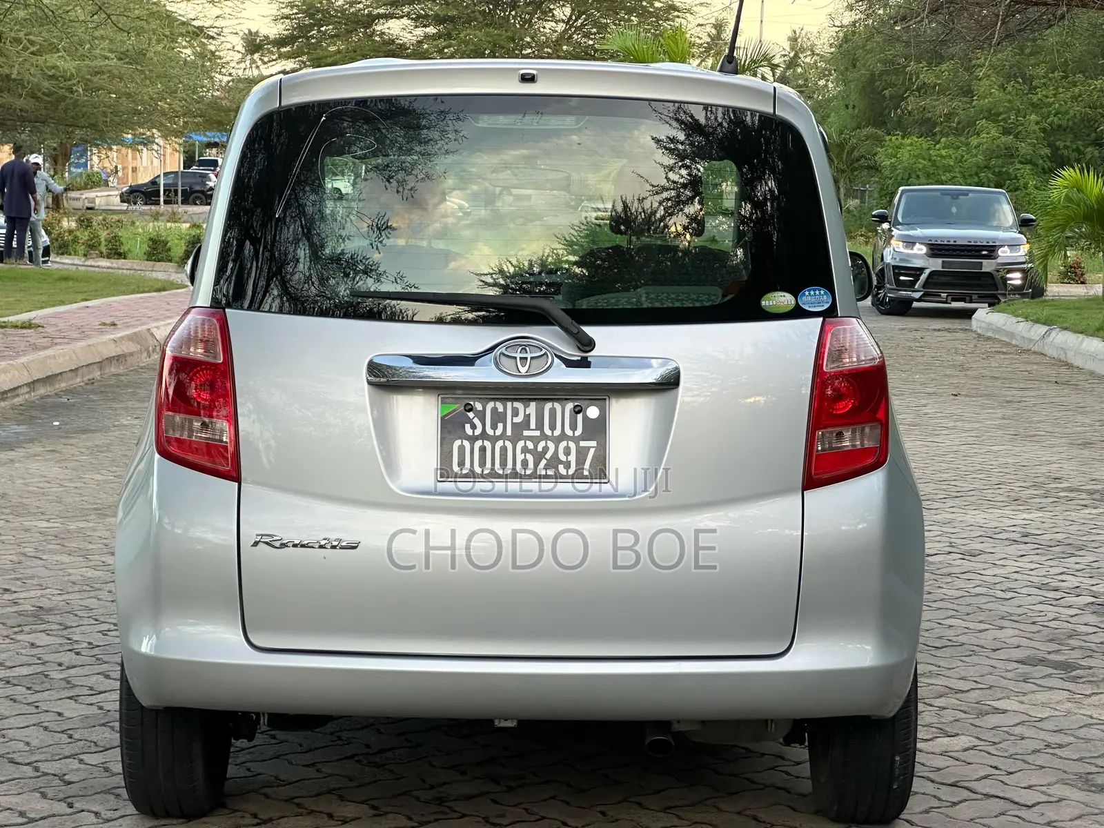 Toyota Ractis 2005 Silver