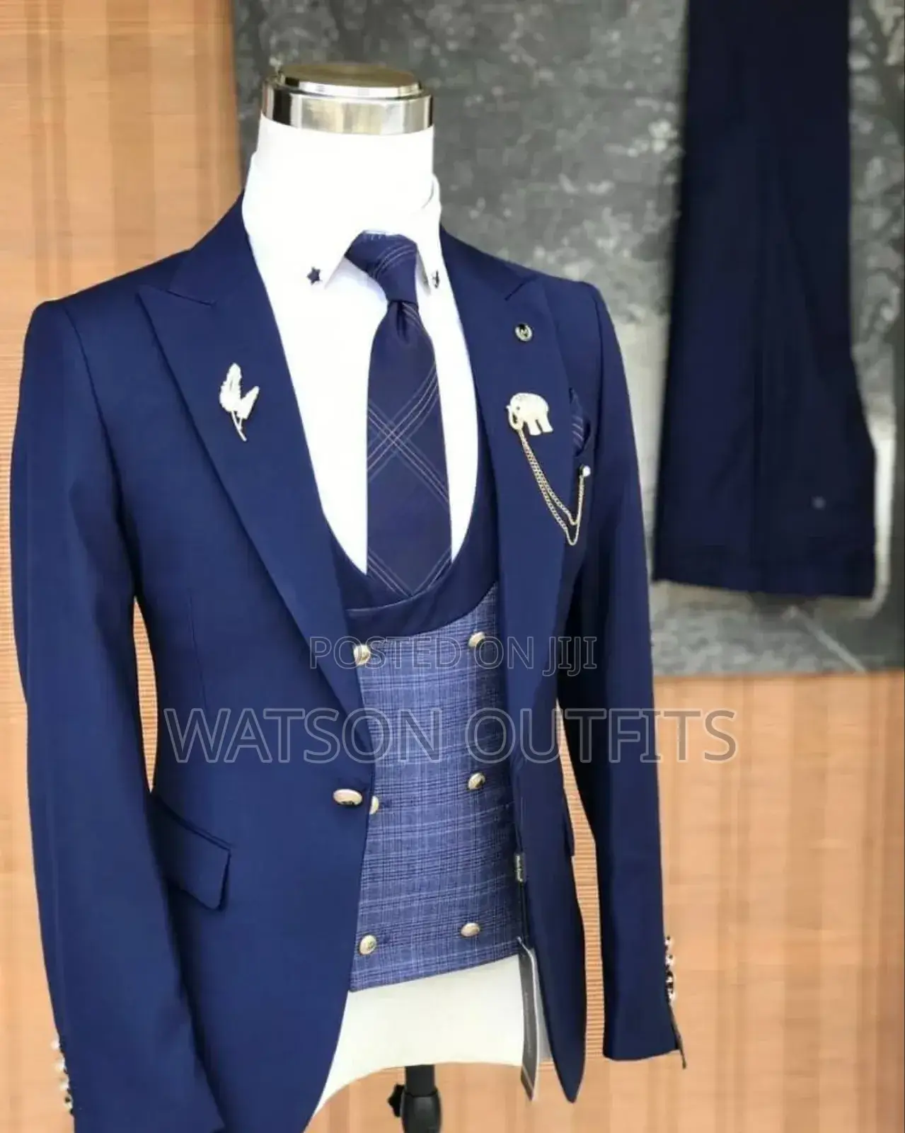 Suit Classic With Top Waistcoat