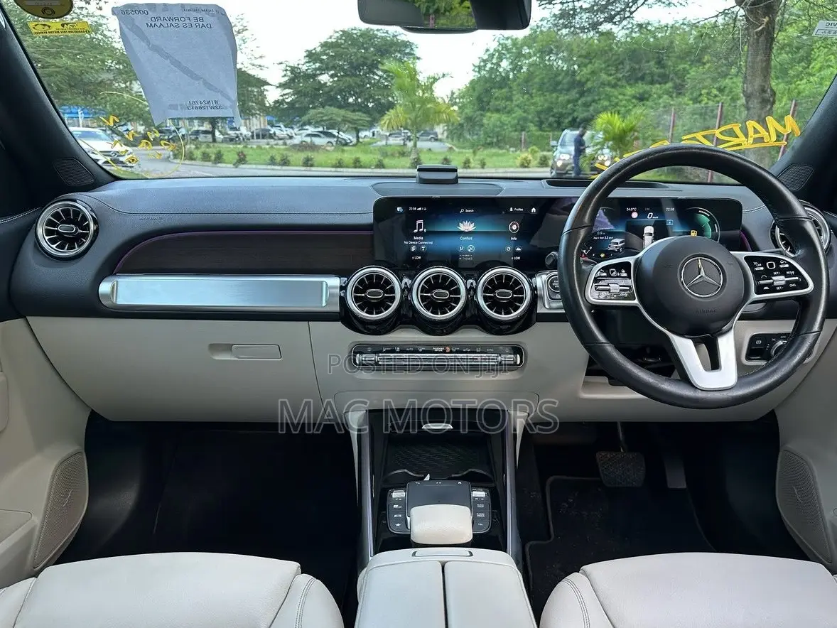 Mercedes-Benz GLB-Class GLB 200 d 2020 White