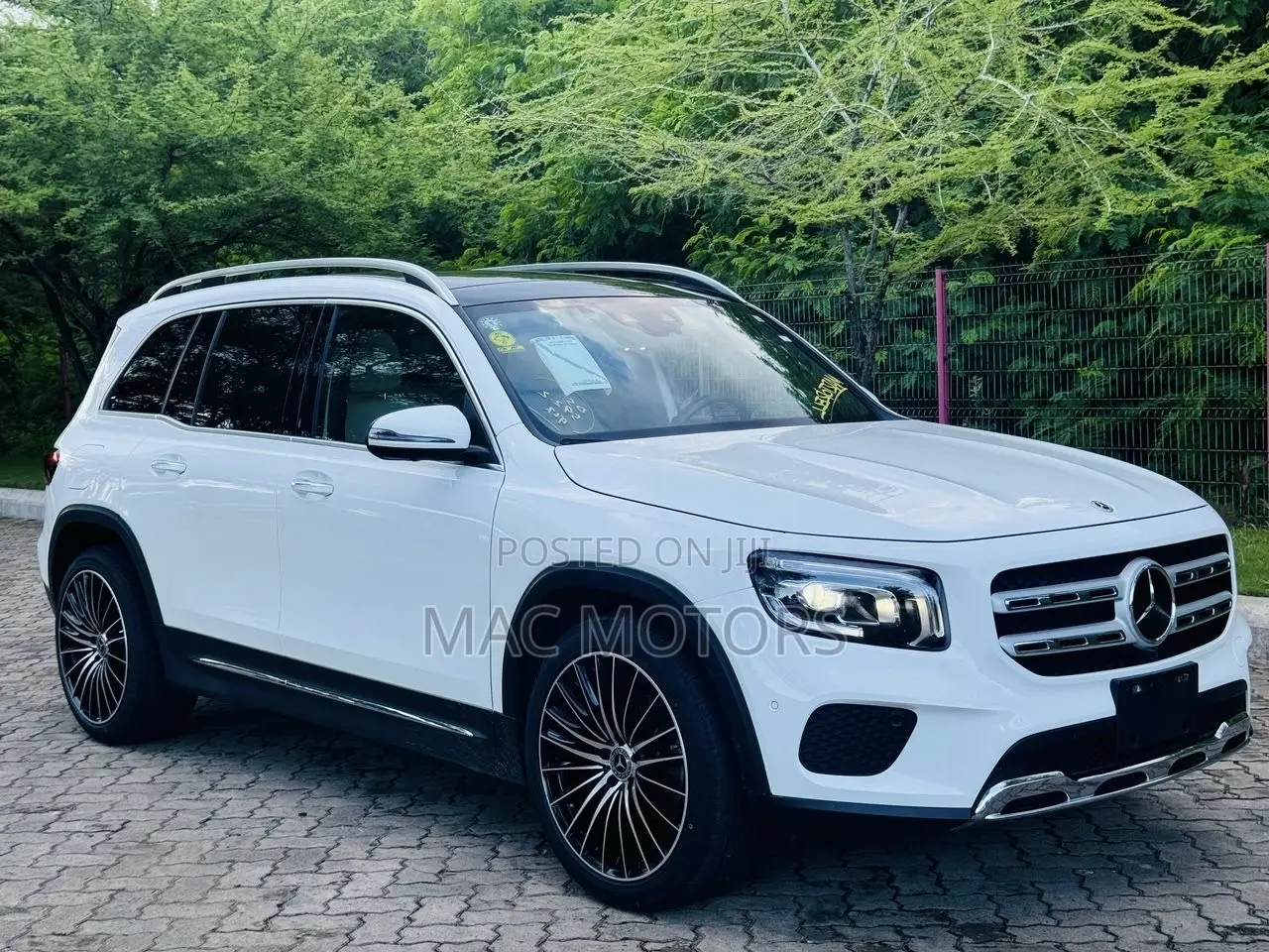 Mercedes-Benz GLB-Class GLB 200 d 2020 White