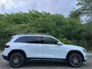 Mercedes-Benz GLB-Class GLB 200 d 2020 White