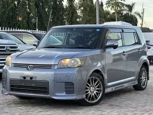 Toyota Corolla Rumion Hatchback 1.5 FWD 2007 Gray