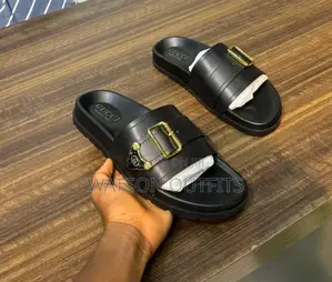 Gucci Sandals in New Form Model