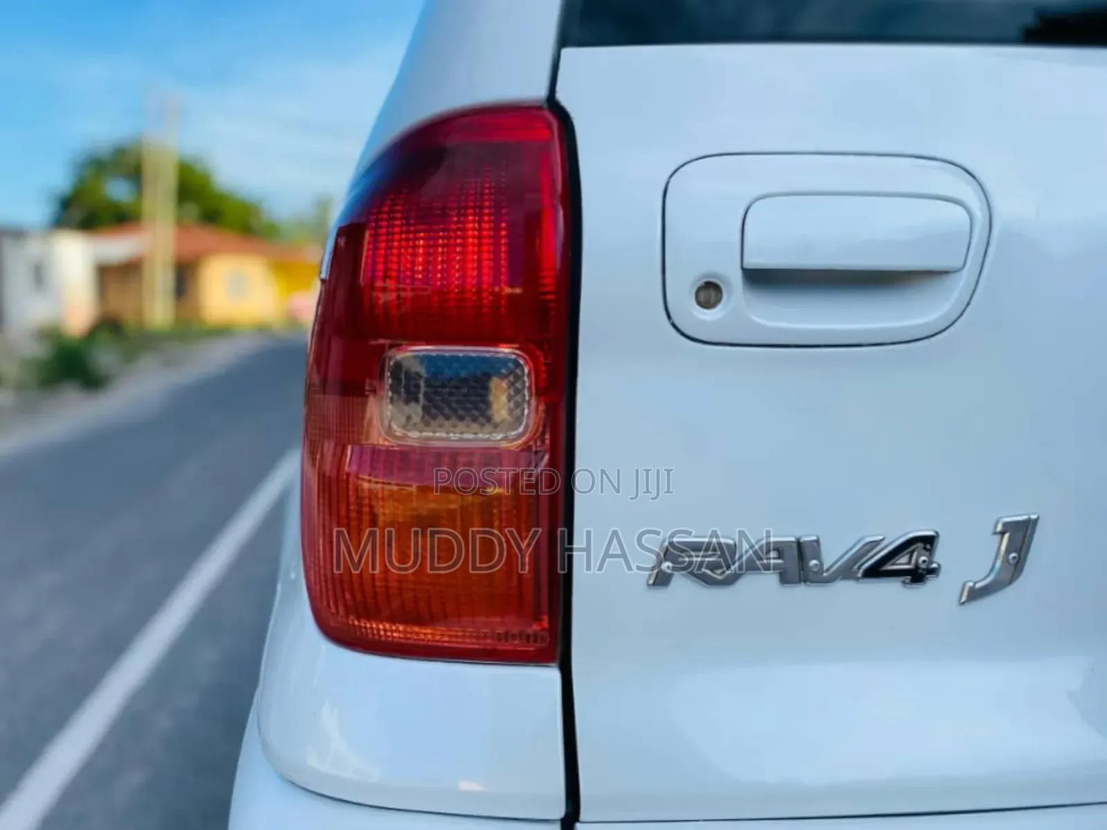 Toyota RAV4 2004 White