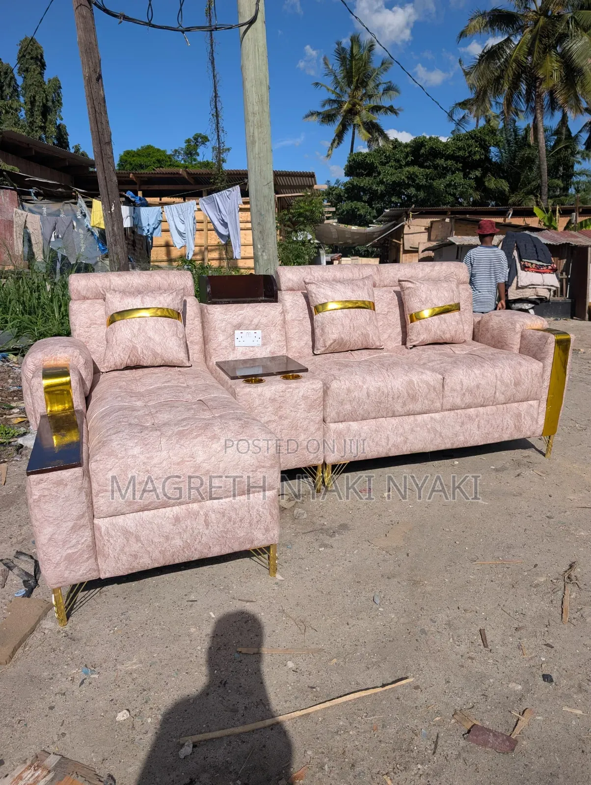 Sofa Set Shape L Ina Sehemu Kuchaji
