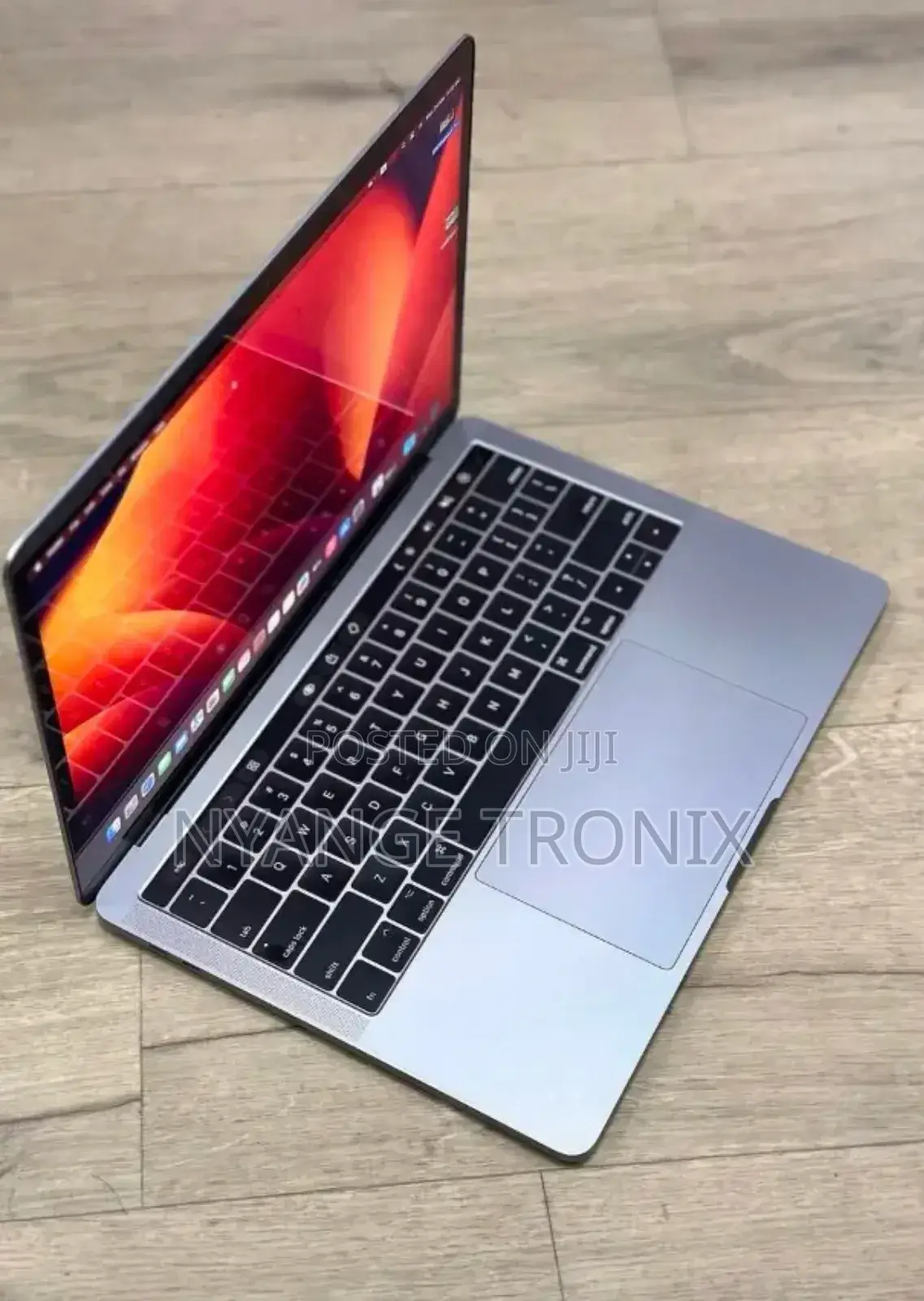 Laptop Apple MacBook Pro 2017 16GB Intel Core I5 SSD 128GB