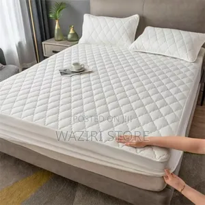 Waterproof Bed Cover With Two Pillowcase 5*6 6*6