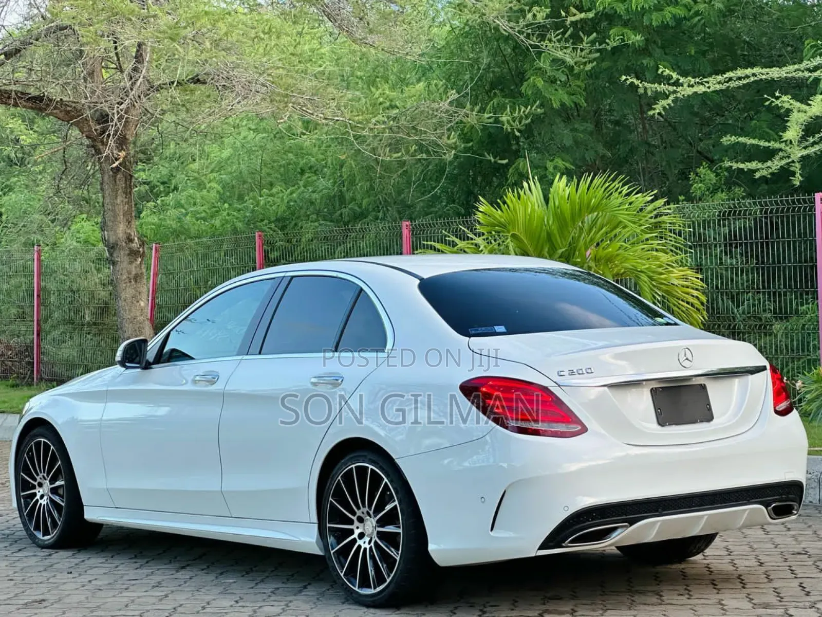 Mercedes-Benz C200 2015 White