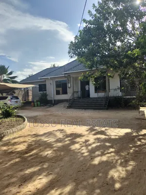 3bdrm House in Bunju A Near Bunju for sale