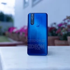 Vivo V15 128 GB Blue