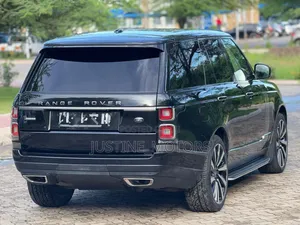 Land Rover Range Rover Vogue 2015 Black