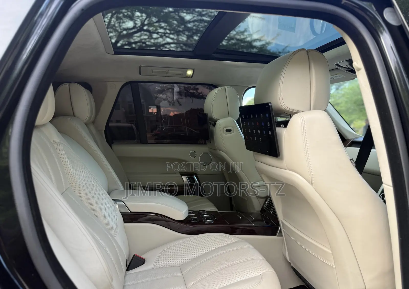 Land Rover Range Rover Vogue 2015 Black