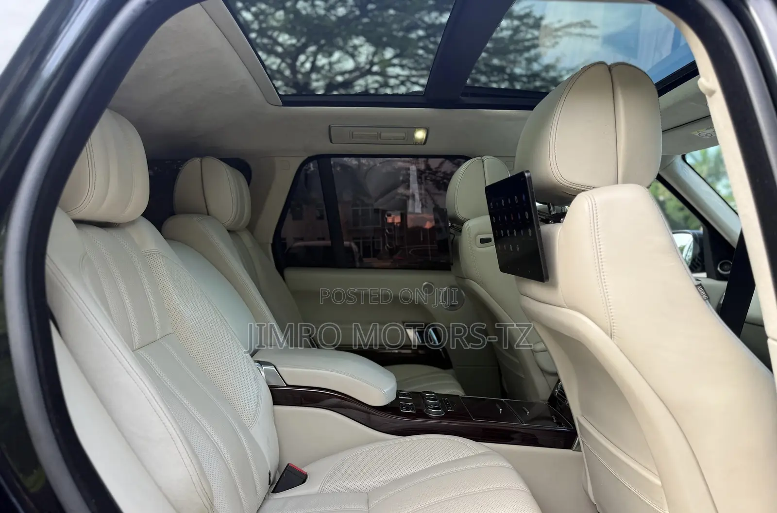 Land Rover Range Rover Vogue 2015 Black