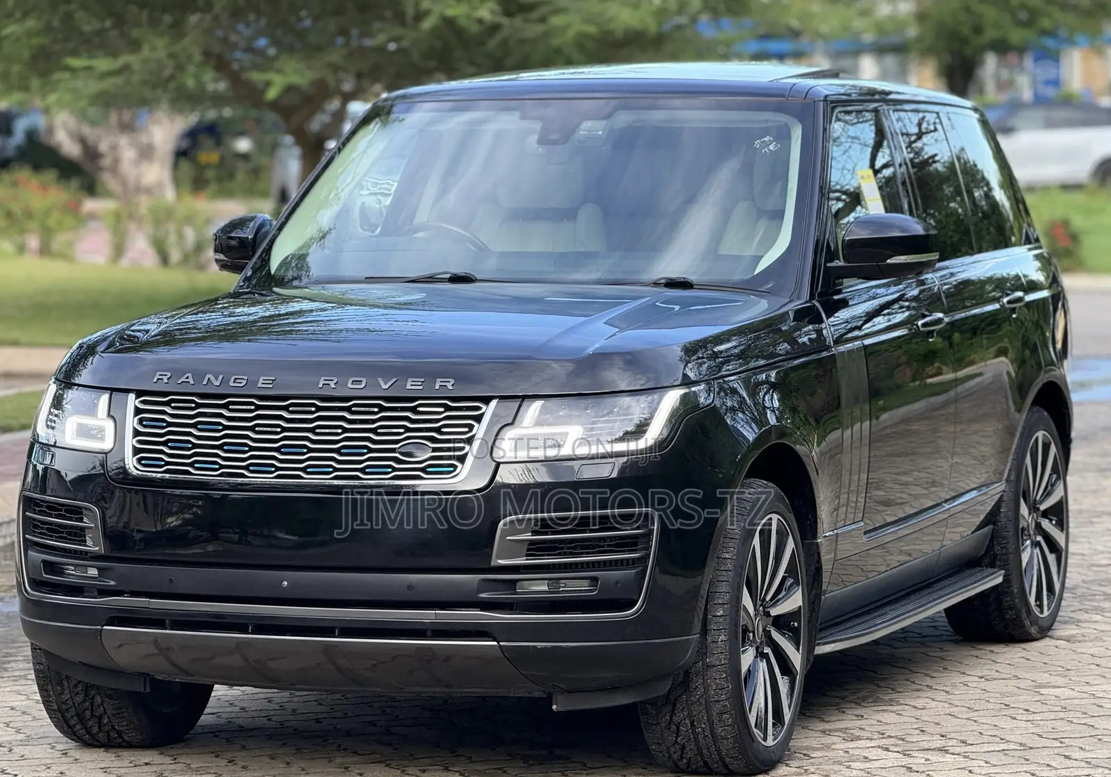 Land Rover Range Rover Vogue 2015 Black