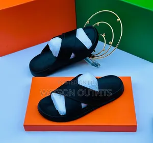 Originally New Classic Sandals