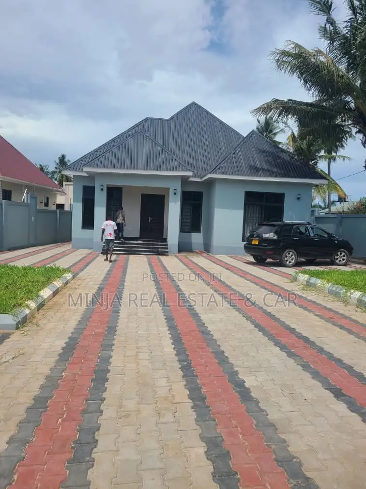 3bdrm House in Bunju for sale