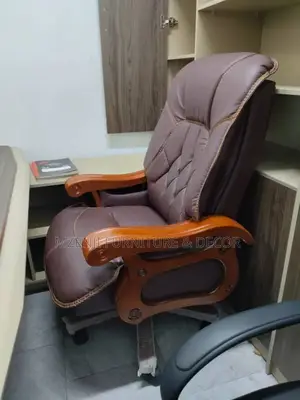 Classic Ceo Office Chair