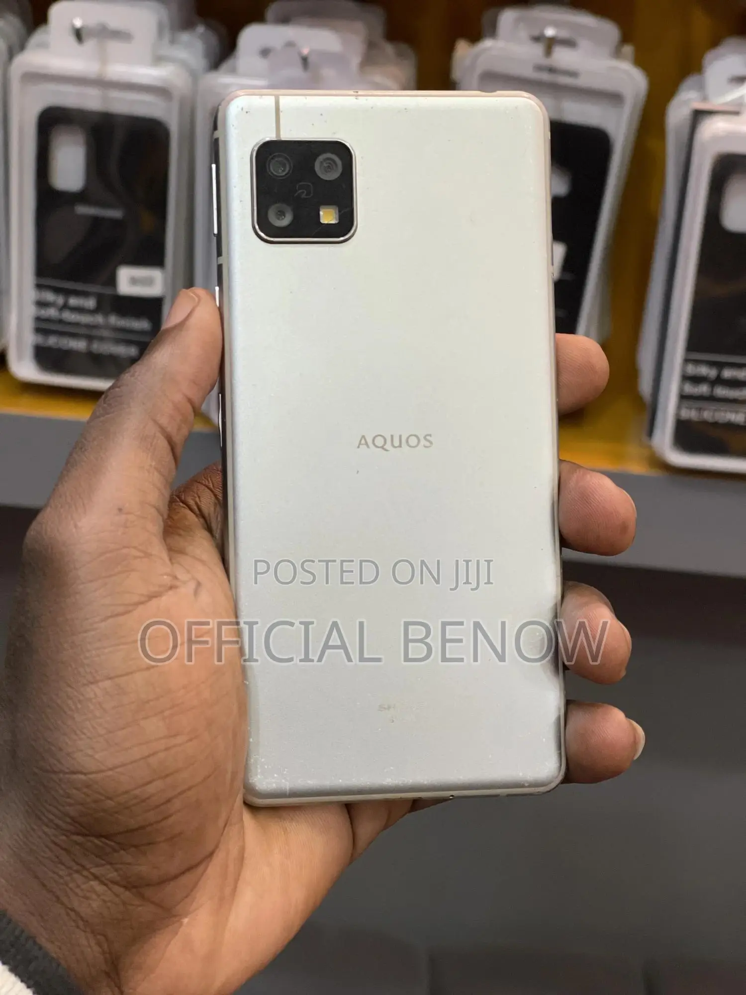 Sharp Aquos sense5G 64 GB White