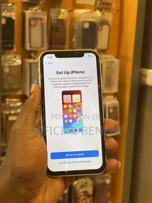 Apple iPhone XR 64 GB White