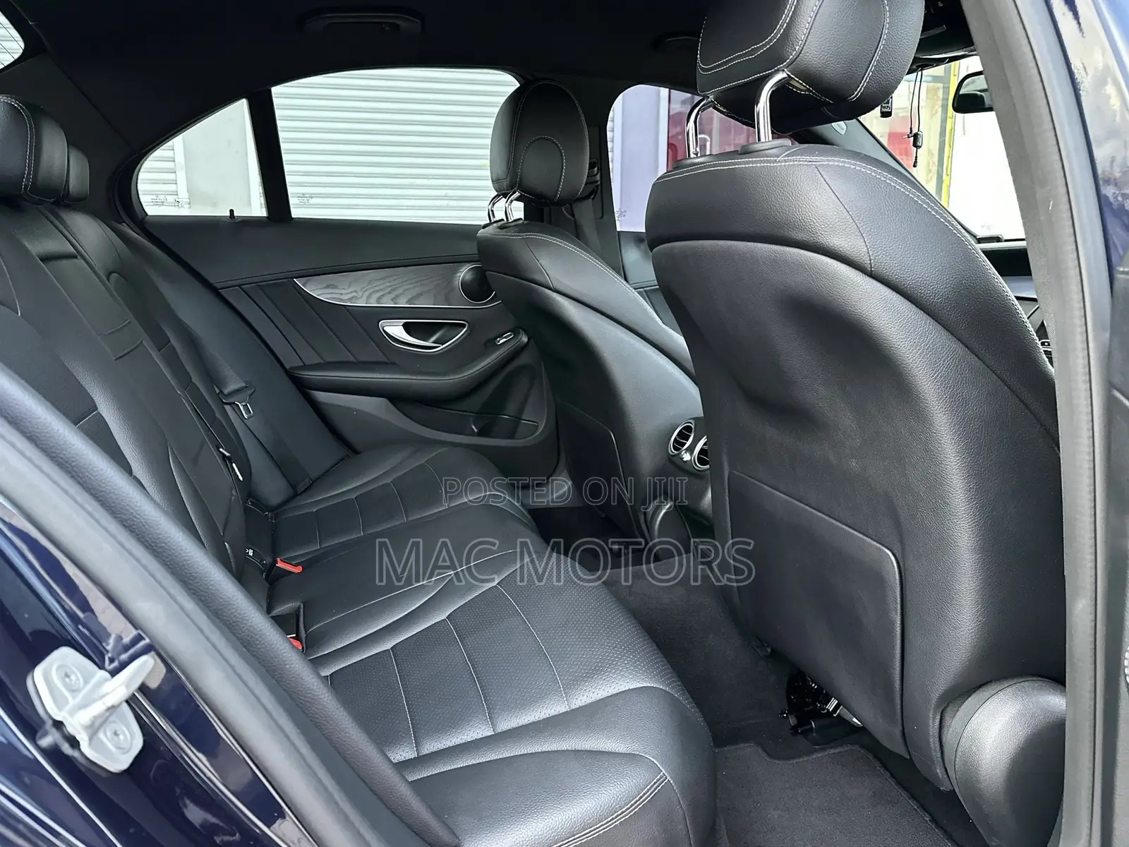 Mercedes-Benz C250 2014 Blue