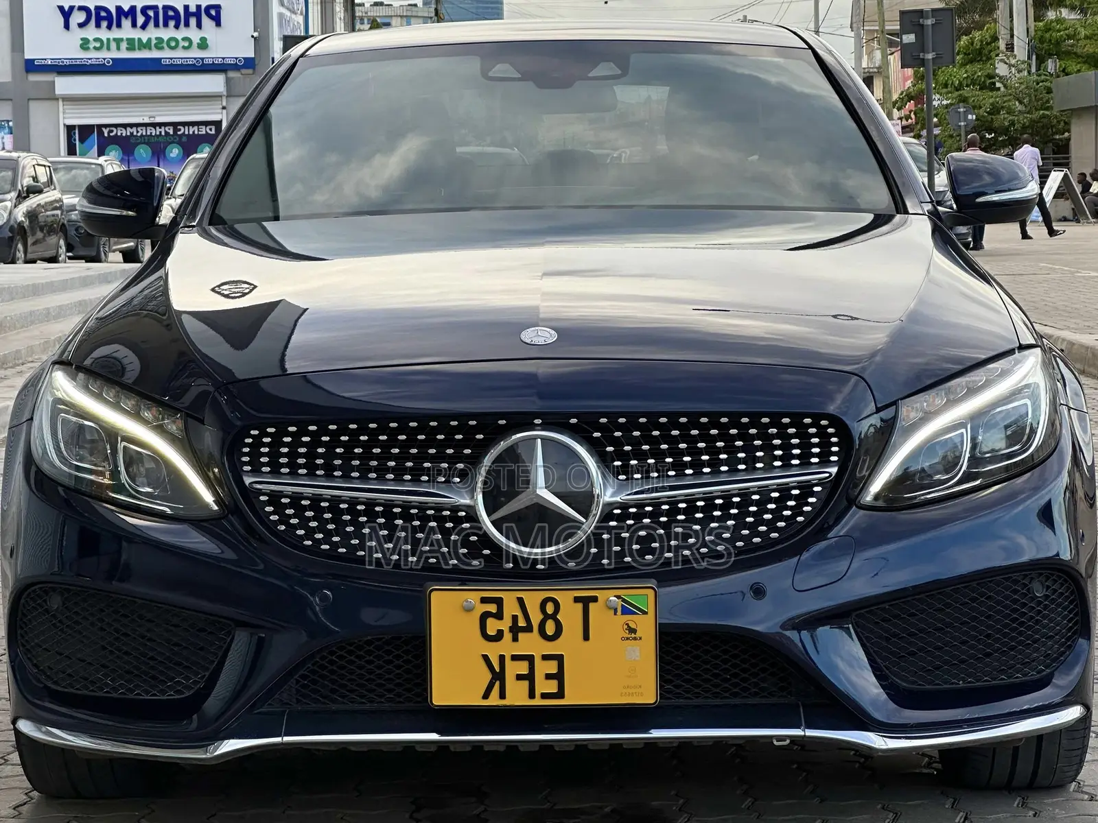 Mercedes-Benz C250 2014 Blue