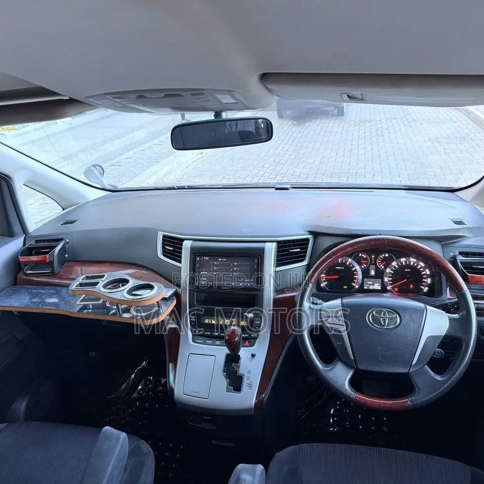 Toyota Vellfire 2011 Purple