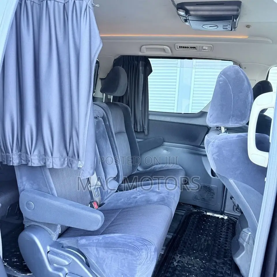 Toyota Vellfire 2011 Purple