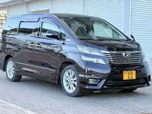 Toyota Vellfire 2011 Purple