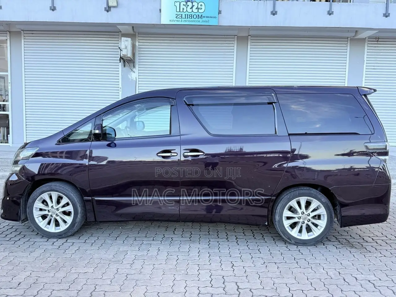 Toyota Vellfire 2011 Purple