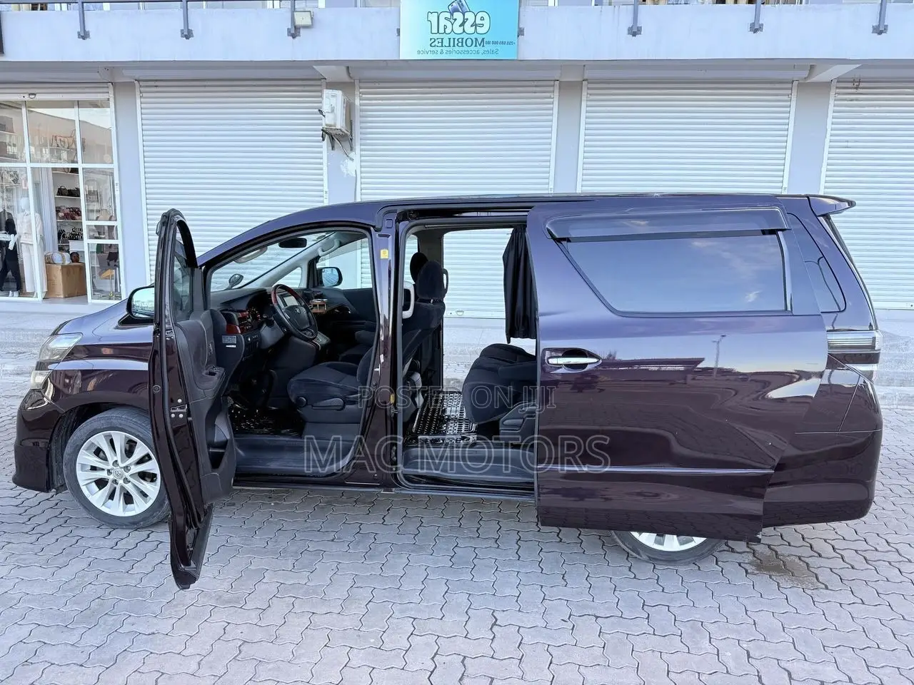 Toyota Vellfire 2011 Purple