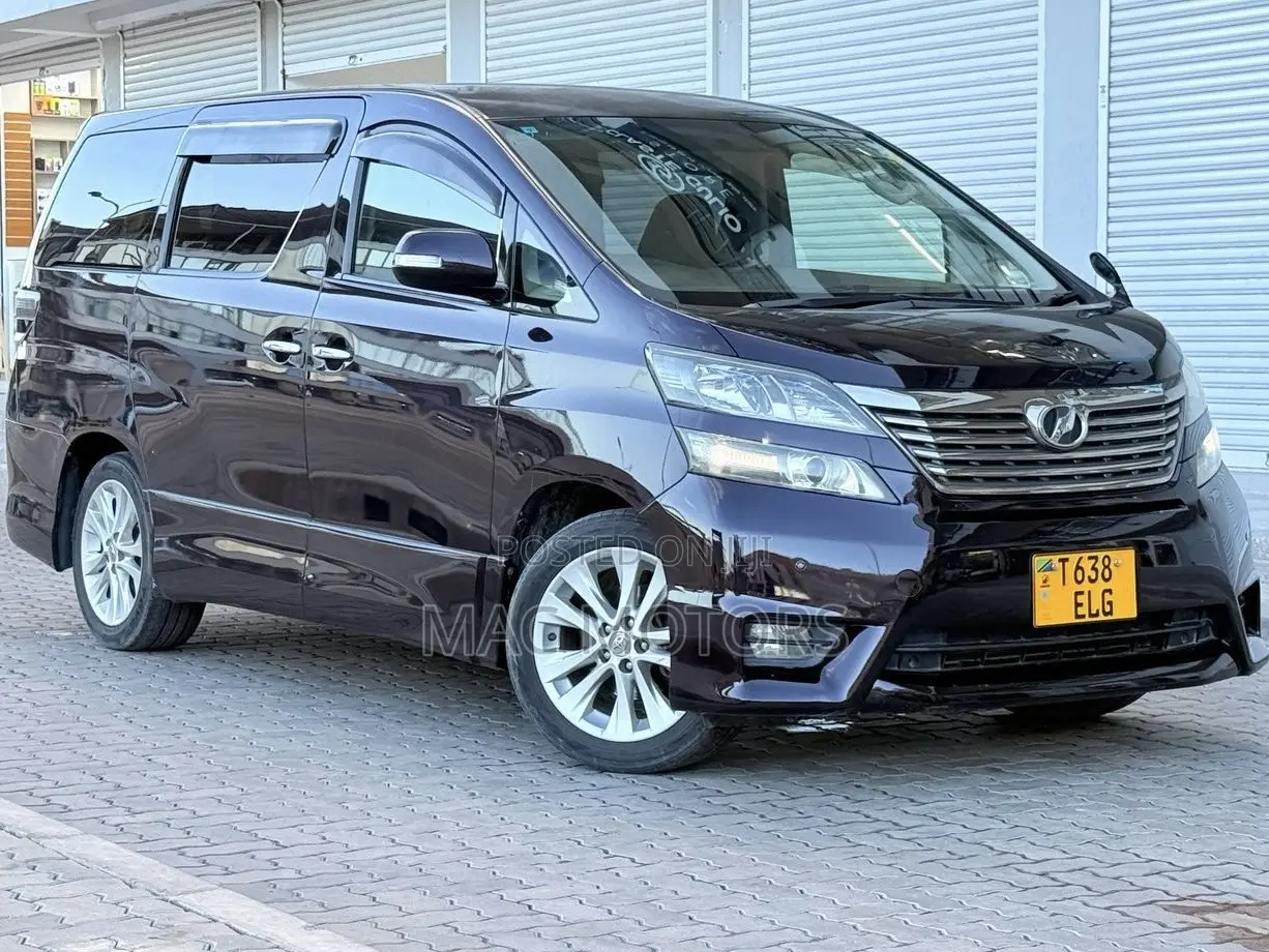 Toyota Vellfire 2011 Purple