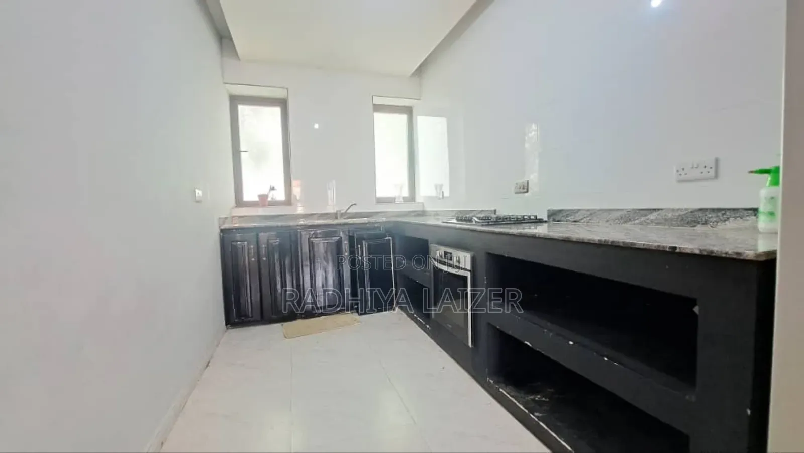 3bdrm House in Kibada, Kigamboni for sale