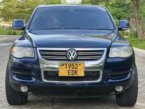 Volkswagen Touareg 2007 Blue