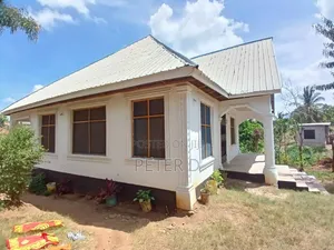 3bdrm House in Goba for sale