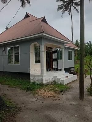 3bdrm House in Goba for sale