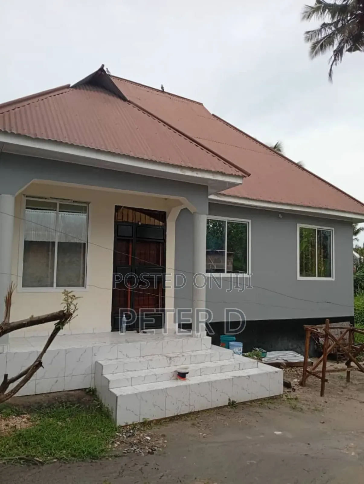 3bdrm House in Goba for sale